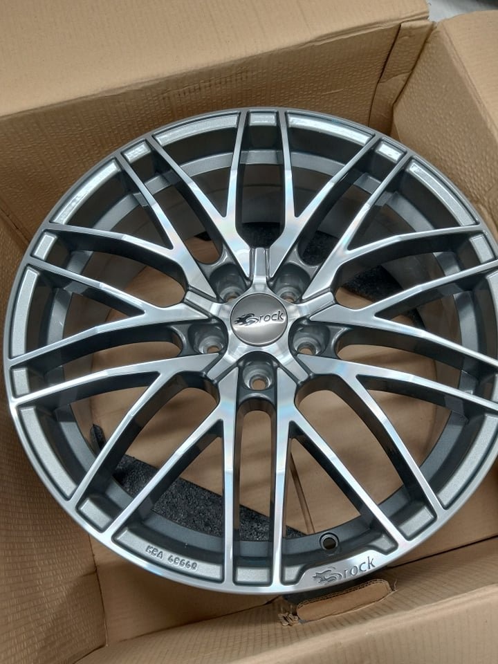 5 x 112 R 19" AUDI,MERCEDES,VW,ŠKODA.