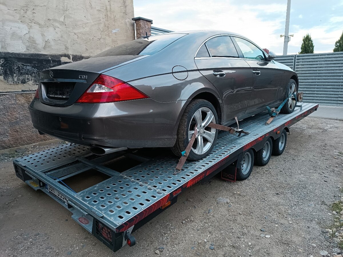 Mercedes Benz CLS 320 díle