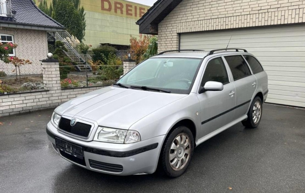 Škoda Octavia Combi 1.9 SDi SK ŠPZ