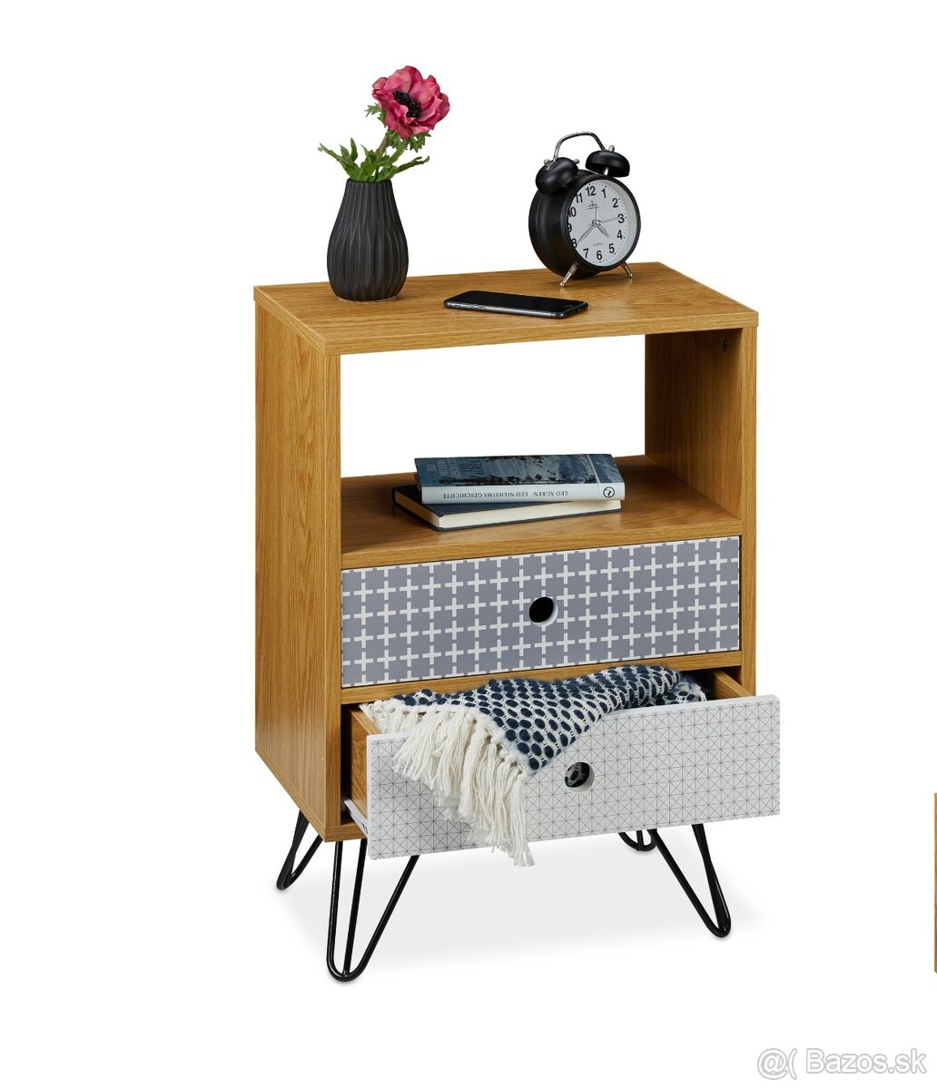 Komoda  / príručný stolík  / nočný stolík