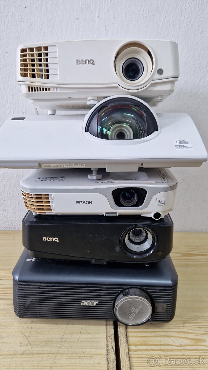 BENQ HITACHI