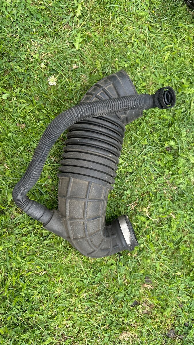 Sacia hadica audi seat