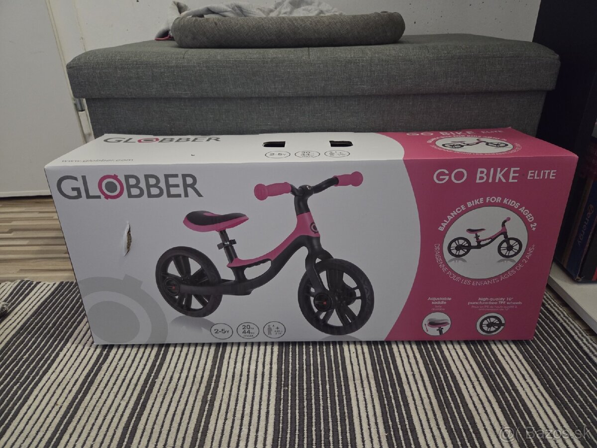 Odrážadlo plastové Globber GOBIKE ELT G/PNK
