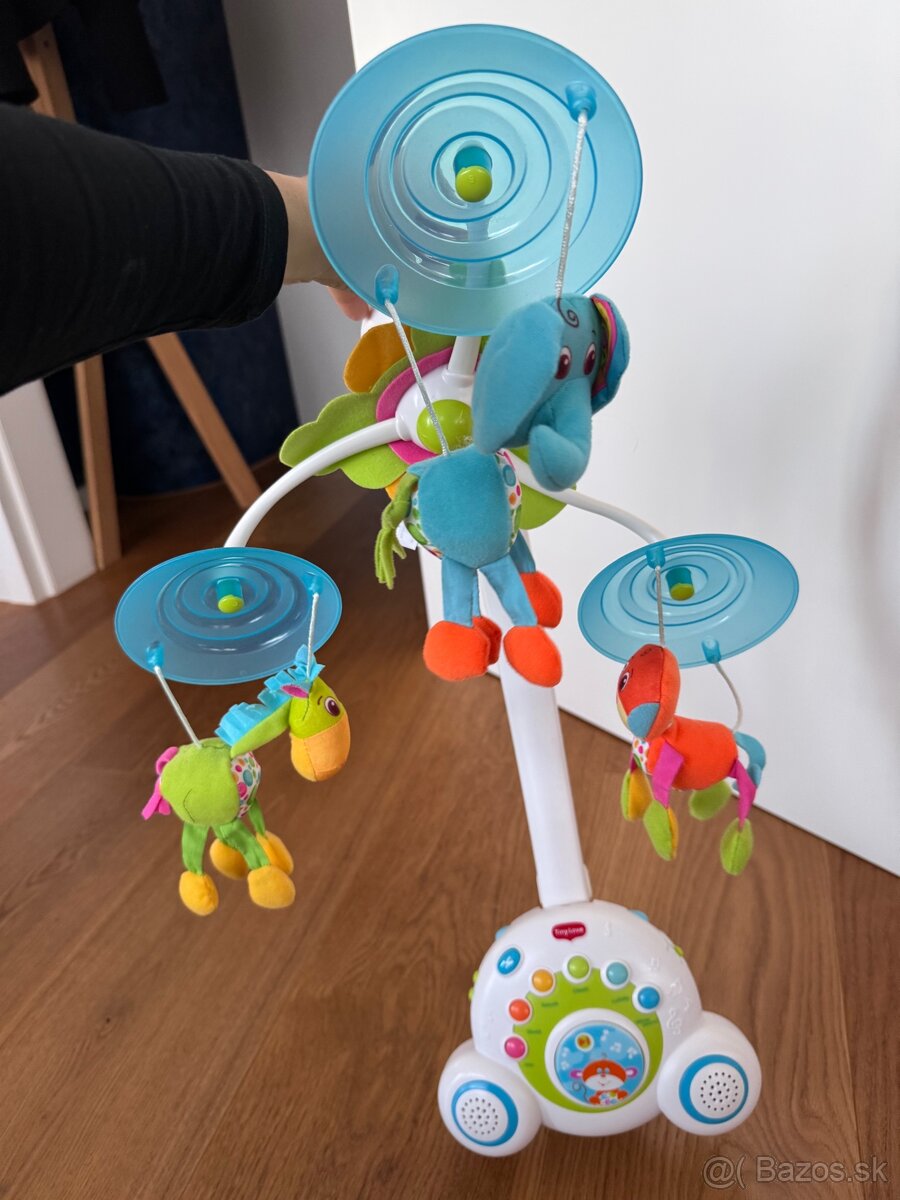 Kolotoc na postielku Tiny love