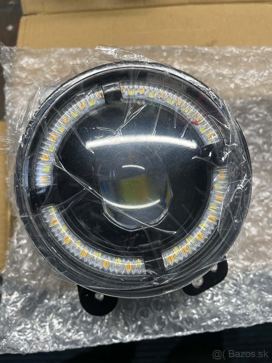 PREDAM SVETLO DO NARAZNIKU.