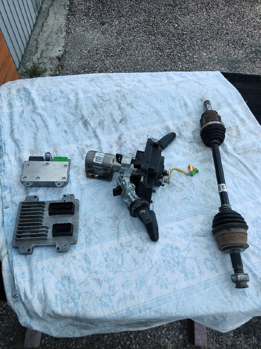 Opel Corsa D 1,2b 63kw r.v2013 A12XER Easytronic