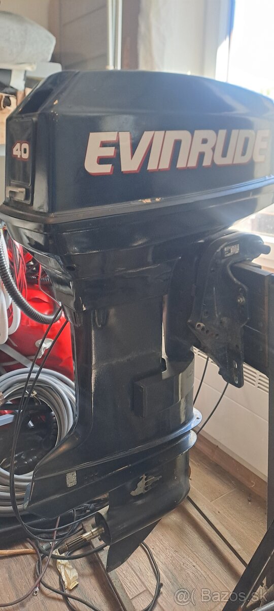 Lodný motor Evinrude 40hp, 2ks