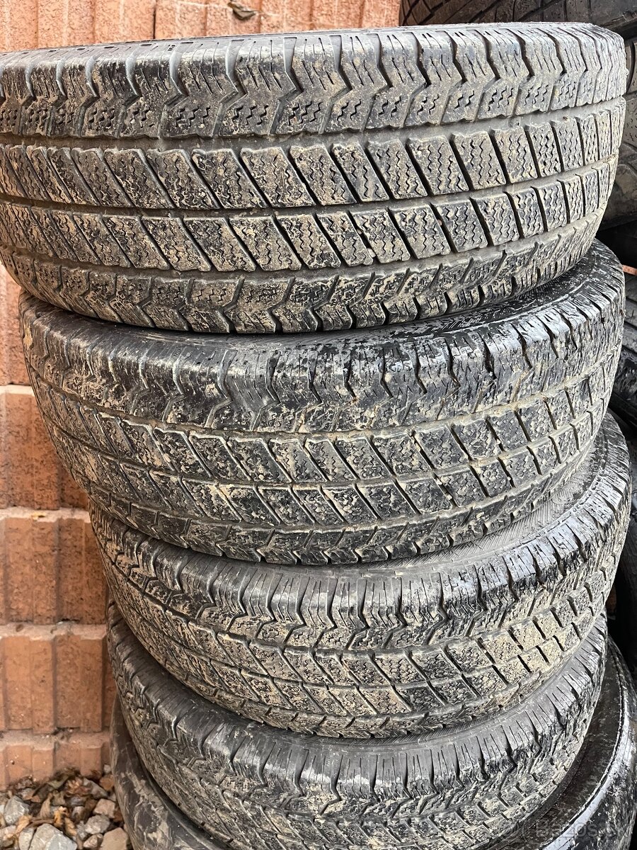 215/65r16 c zimne
