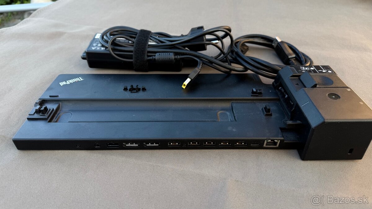 Lenovo ThinkPad Pro Docking Station (40AH)