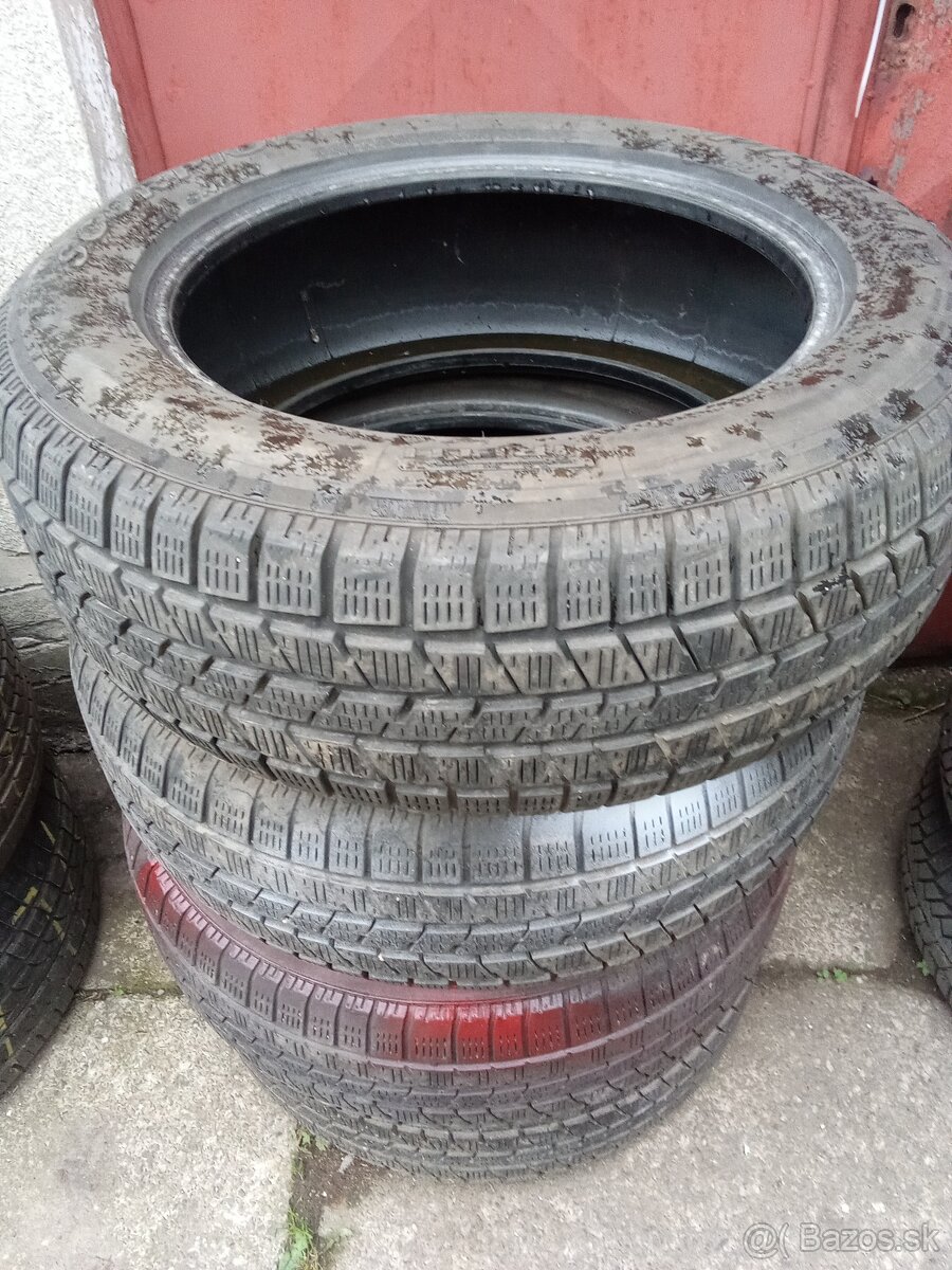 Pneu 235/60 R18 zimné