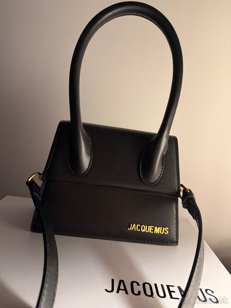Jacqemus kabelka