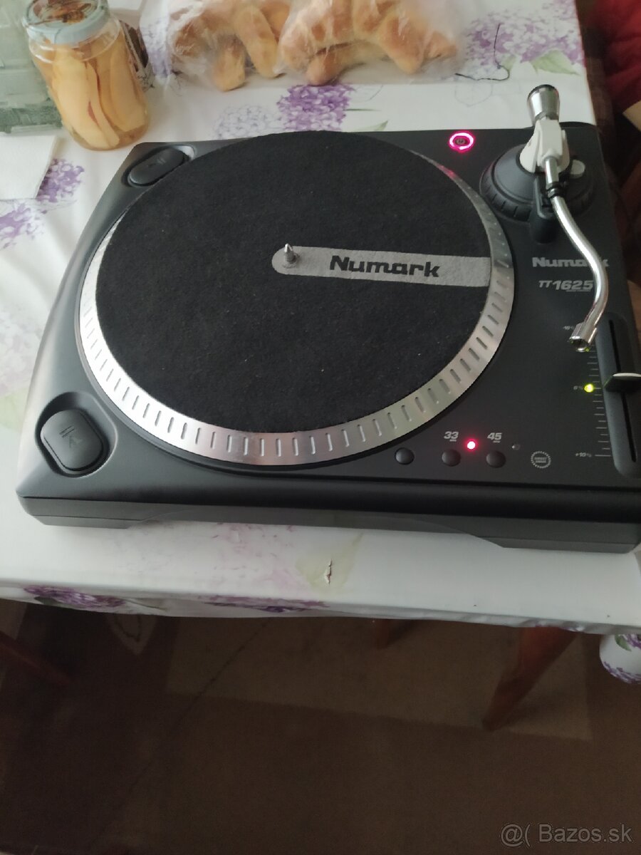 Numark