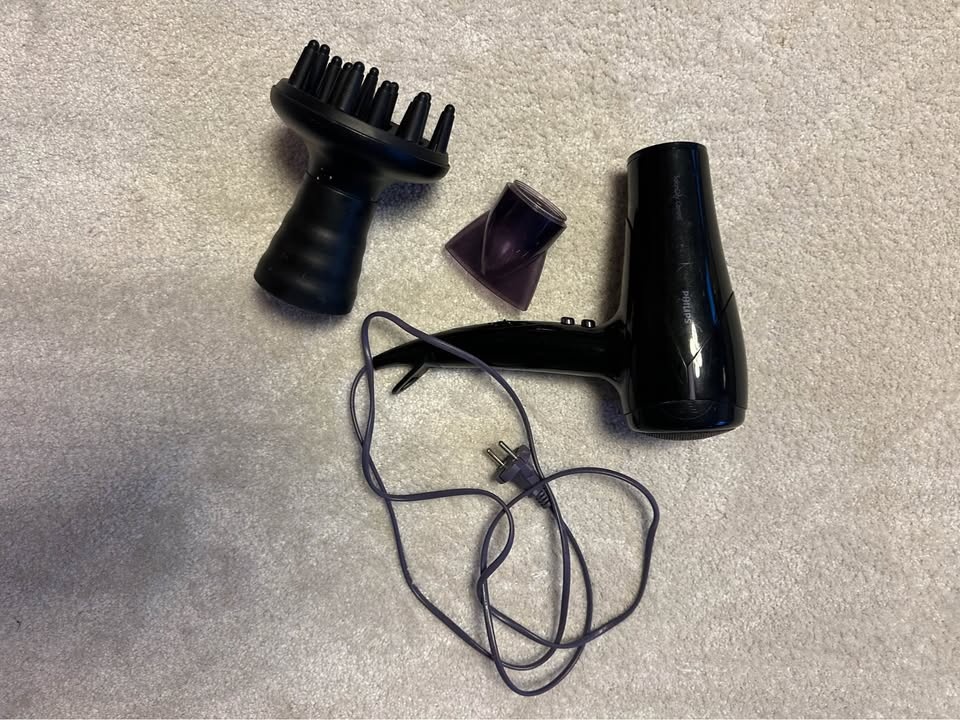 PHILIPS SalonDry Control fén
