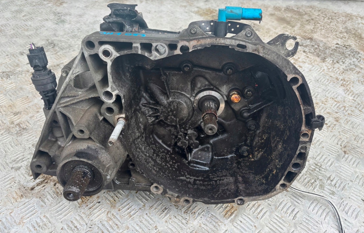 PREVODOVKA JH1053 DACIA LOGAN 1.4