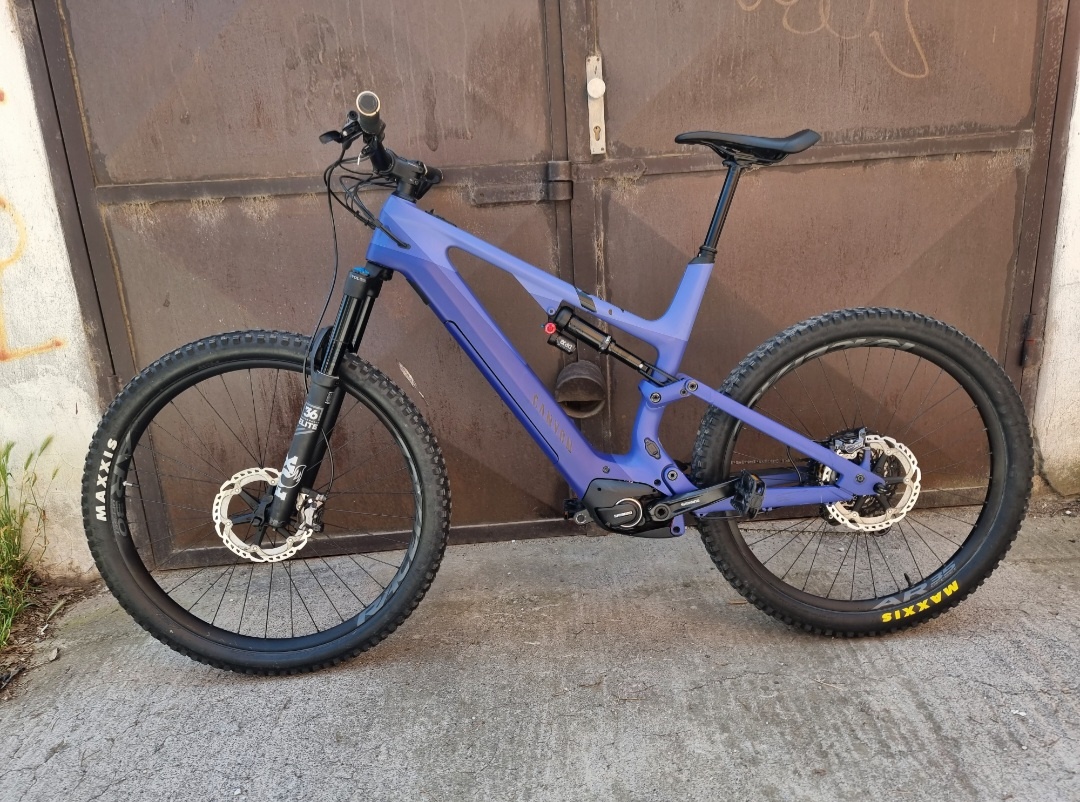 Canyon spectral ON CF 8.0 2020 Carbon ebike