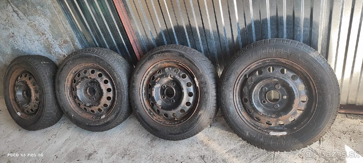 Disky 5x114,3 stredová diera 67,1mm r15 s pneumatikami