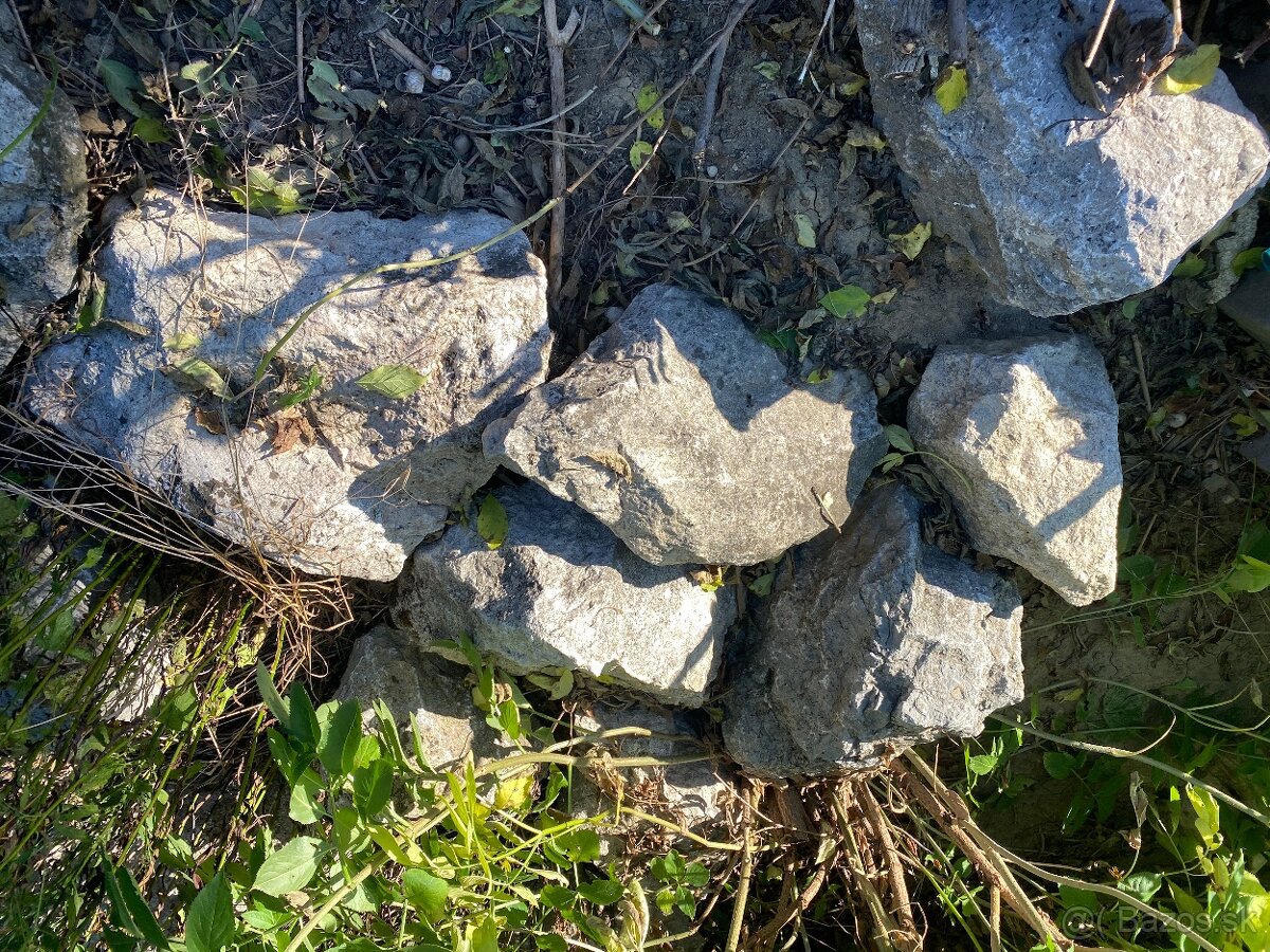 Skaly do záhrady