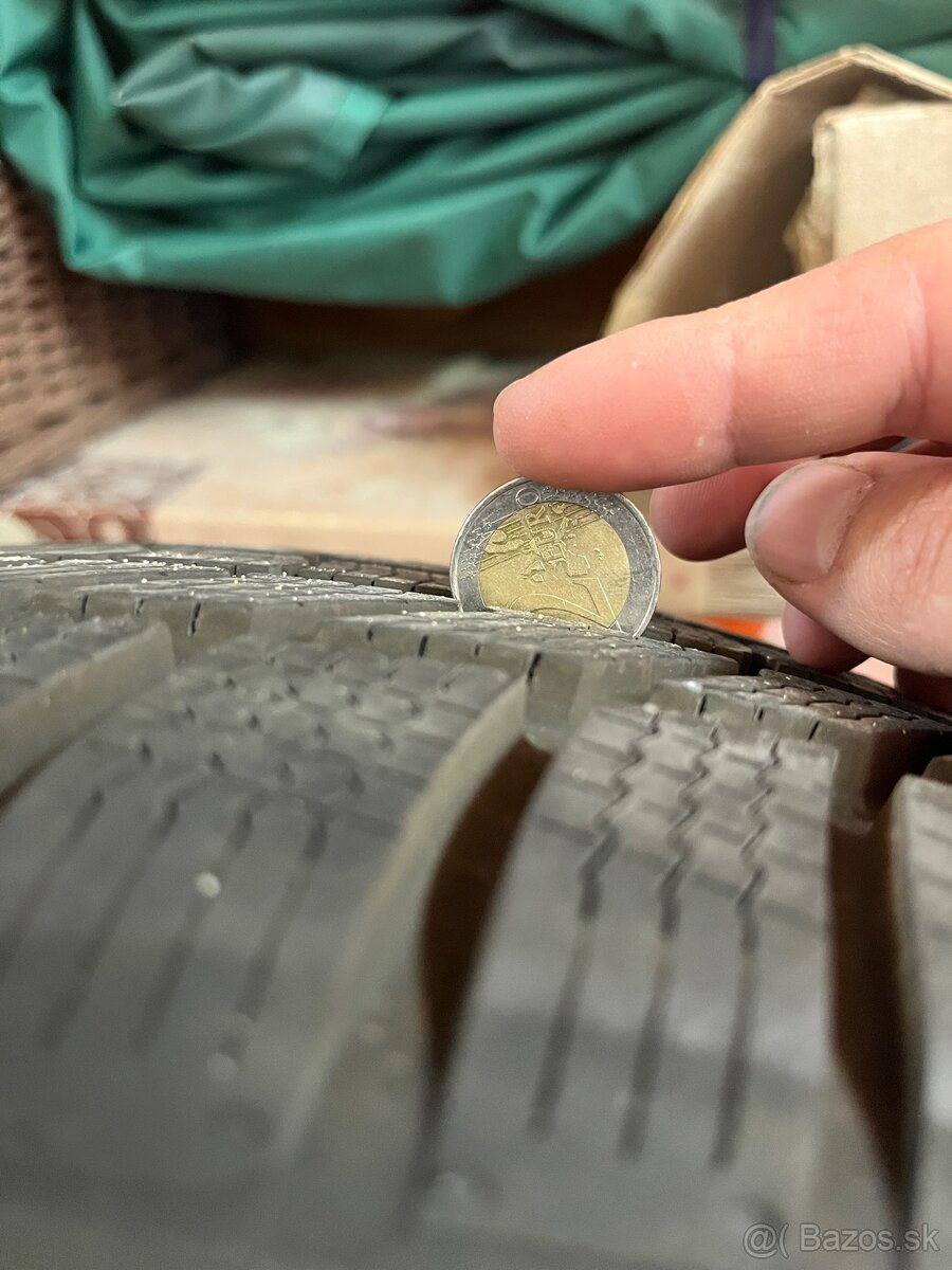 Continental TS 870 P 205/55 R17 91 H Zimné pneu