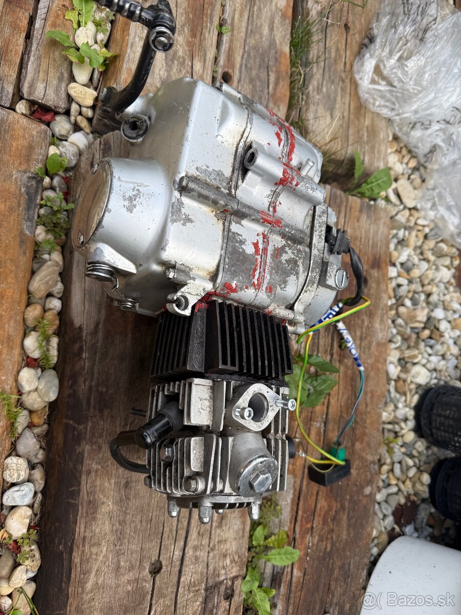 Motor 110cc 4takt