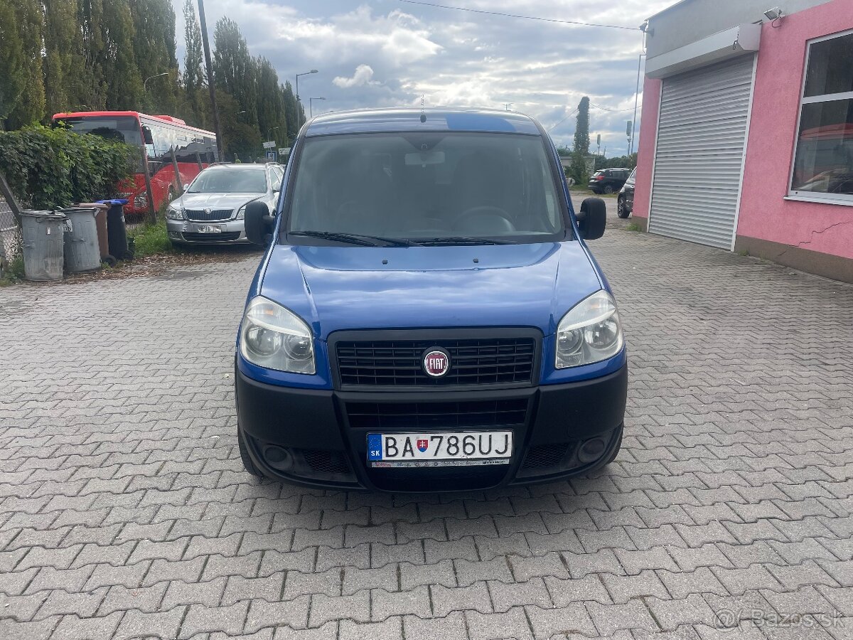 Fiat Doblo.