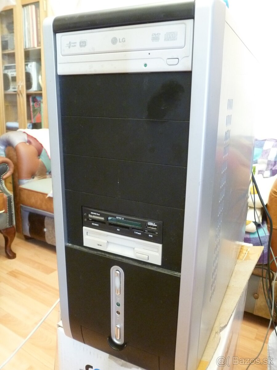 Desktop PC na súčiastky