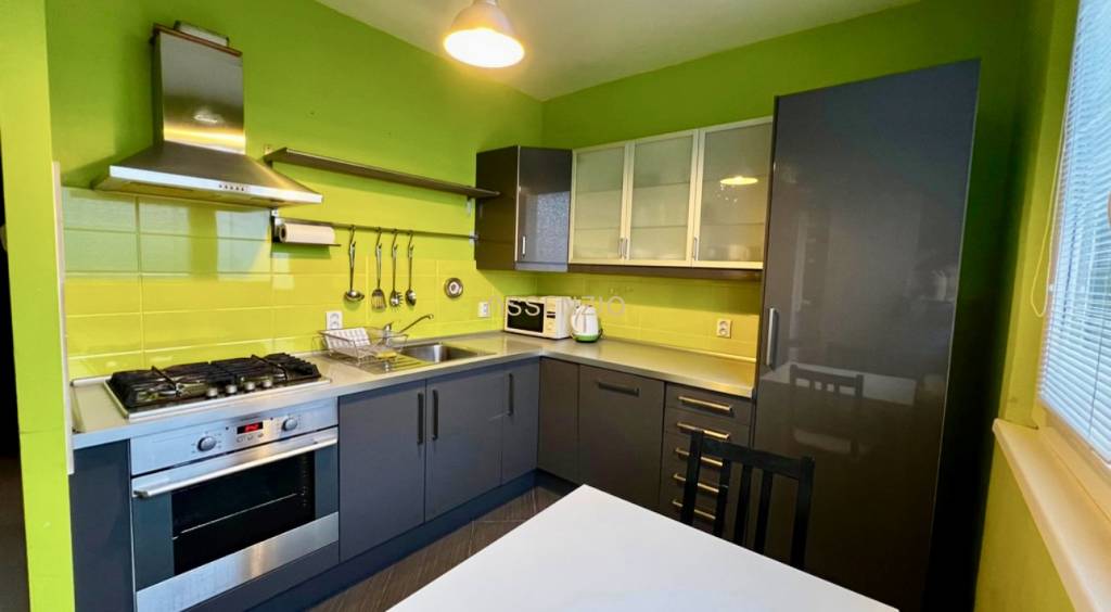 ASSENZIO – PRENAJOM – 3 IZBOVÝ BYT – NÁM. HRANIČAROV – PETRŽ