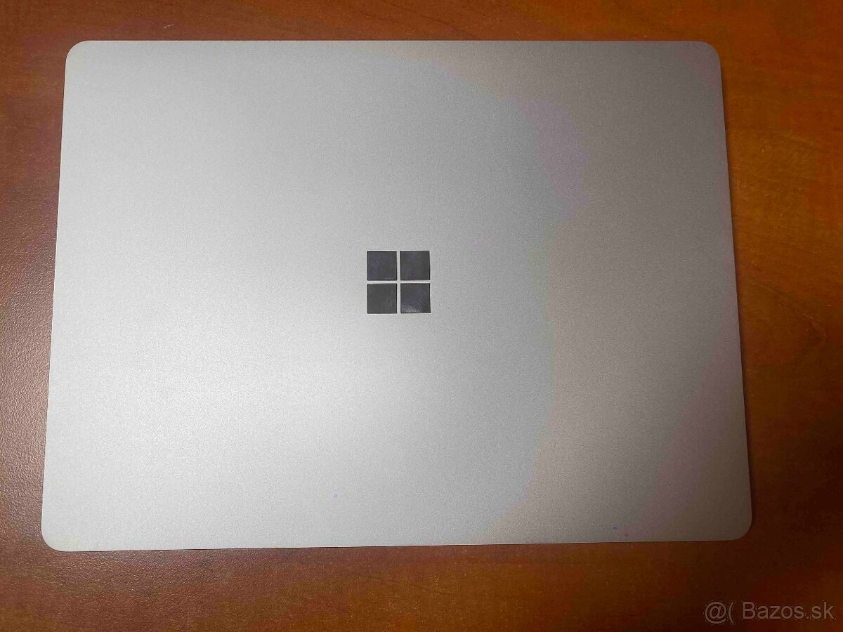 Microsoft Surface Laptop Copilot+ PC 13″,Snapdragon X Plus