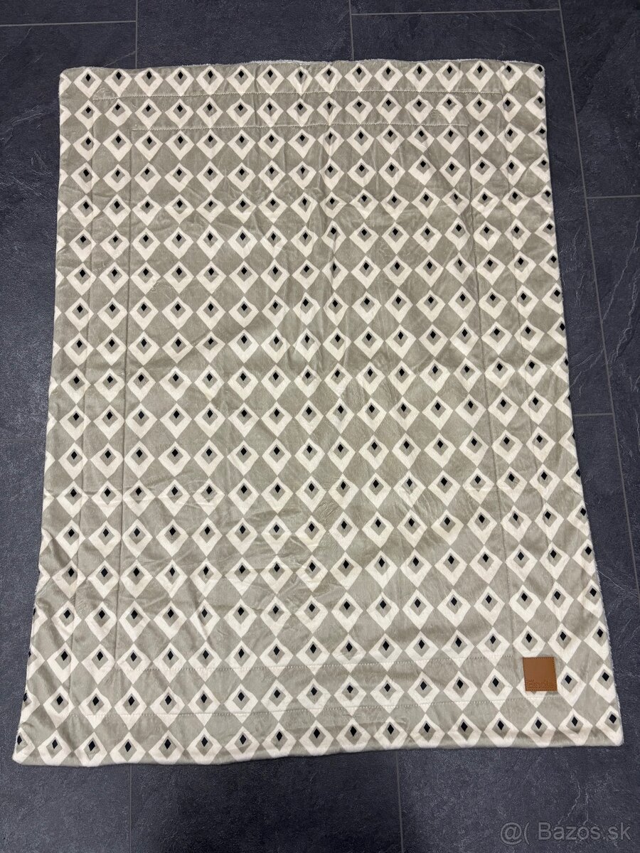 Deka Elodie Details hrubá