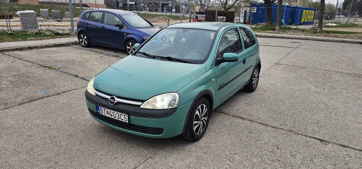 Opel Corsa C 1.0 benzin