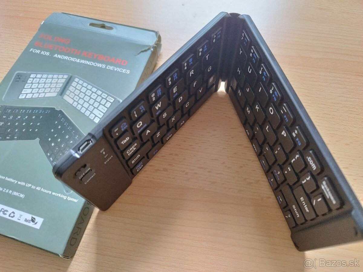 Skladacia Bluetooth klavesnica,nepouzitá