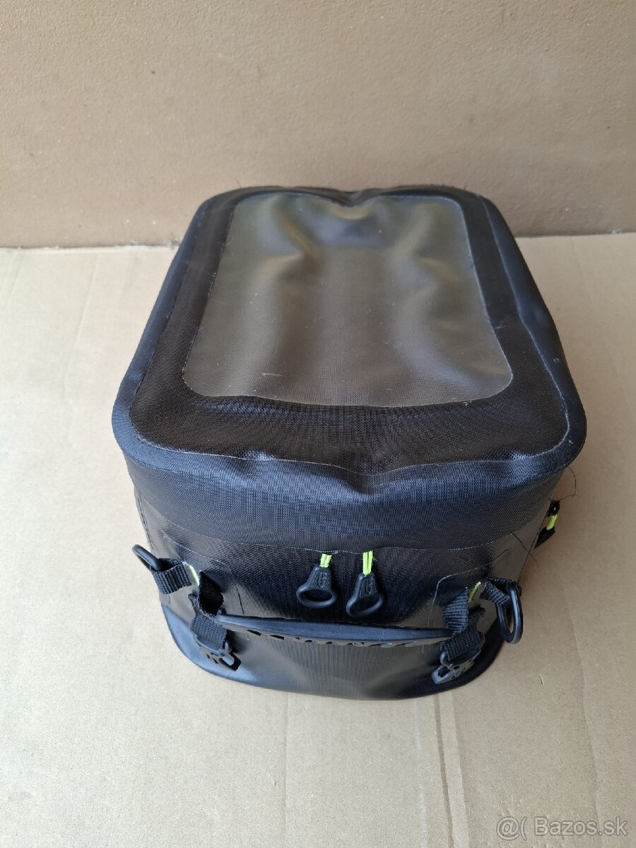 Tankvak Givi GRT 705