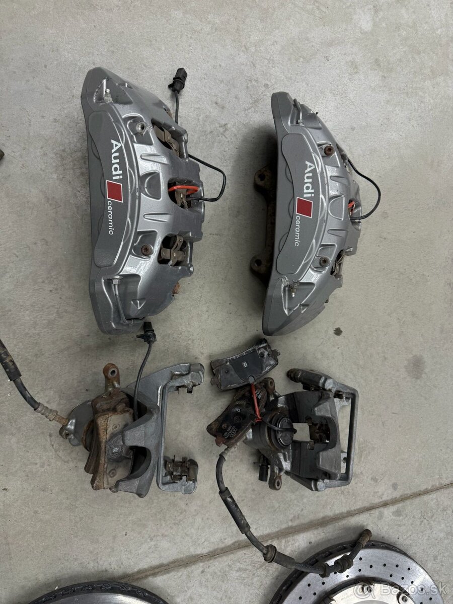 Audi CarbonCeramic set 4G