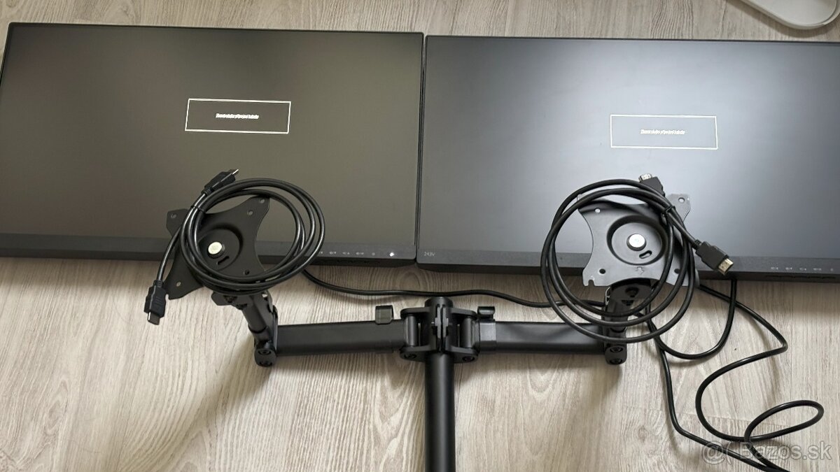 Dual monitor setup 24" + Ergonomické ramená na stôl