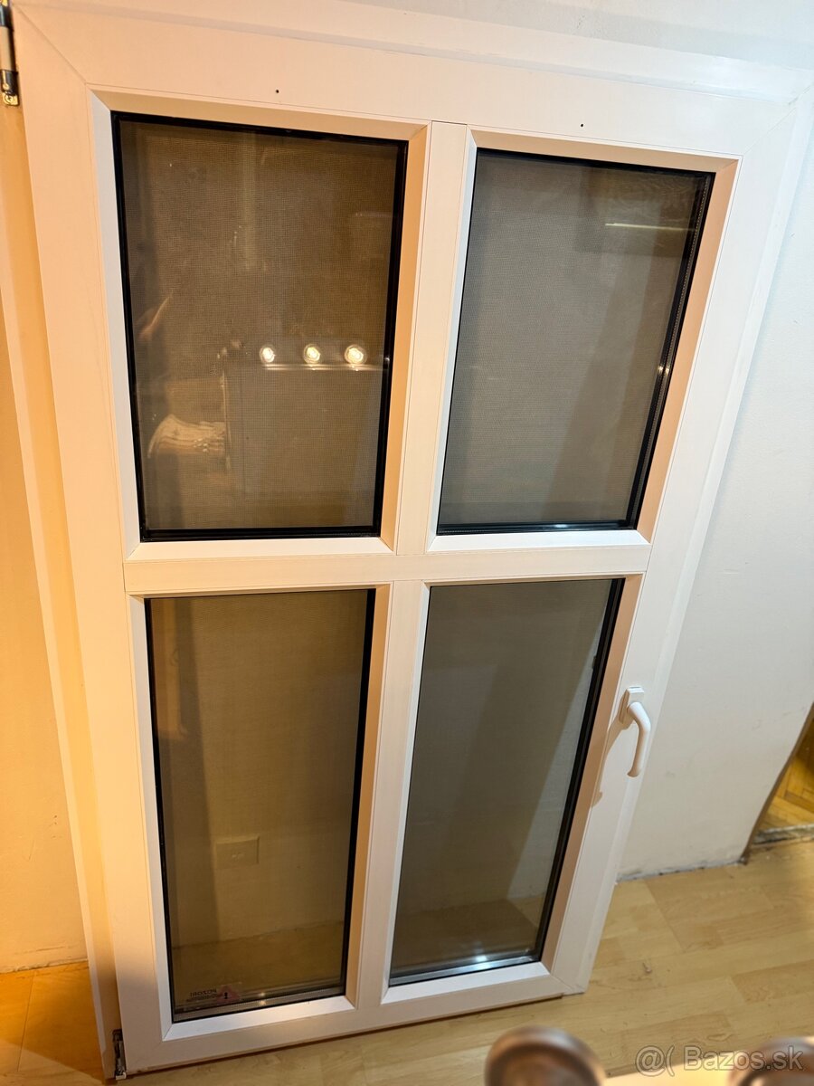 Plastové okno 96×168 cm – sklopno-otváravé – dvojsklo