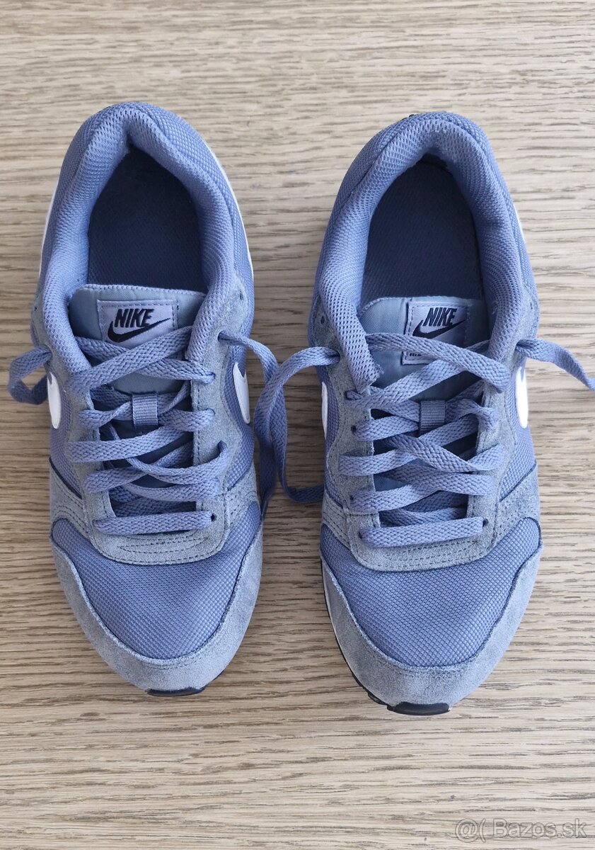 Nike dámske tenisky č.38