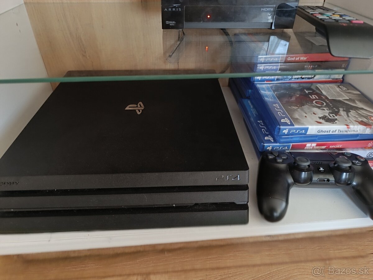 🎮 PS4 + originálny ovládač – výborný stav