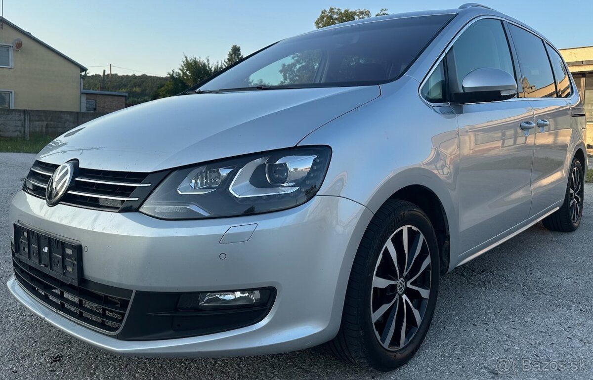 Volkswagen Sharan 110 kW,10/2016,plná výbava,7miest,serviska