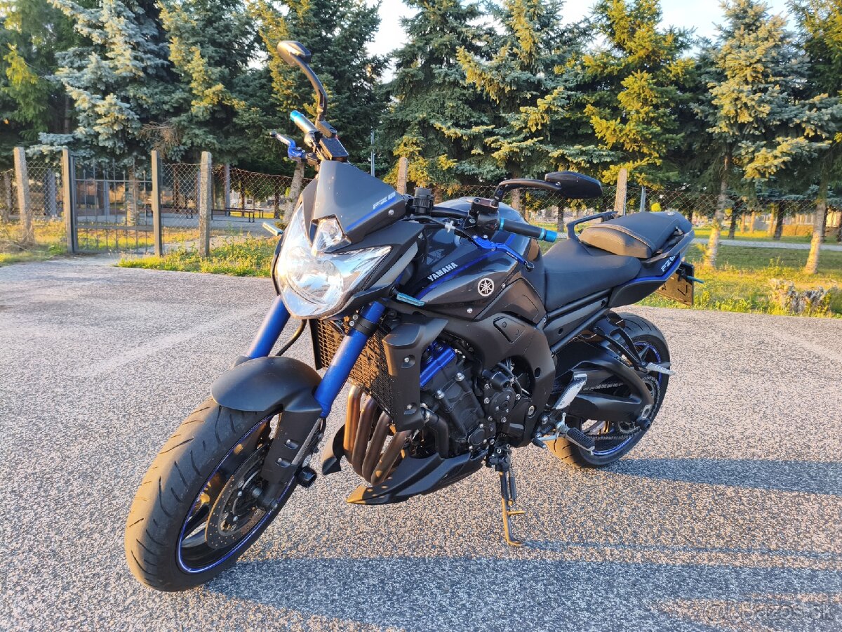 Yamaha FZ8