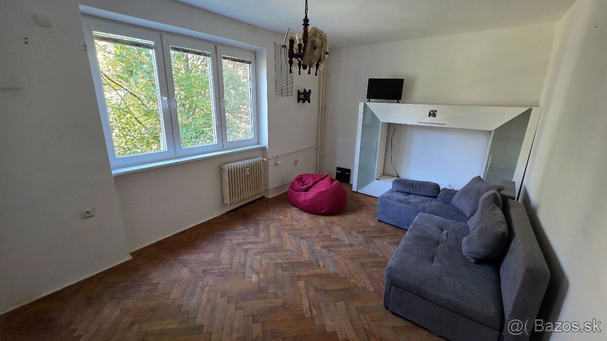 Krásny 2 izbový byt na predaj