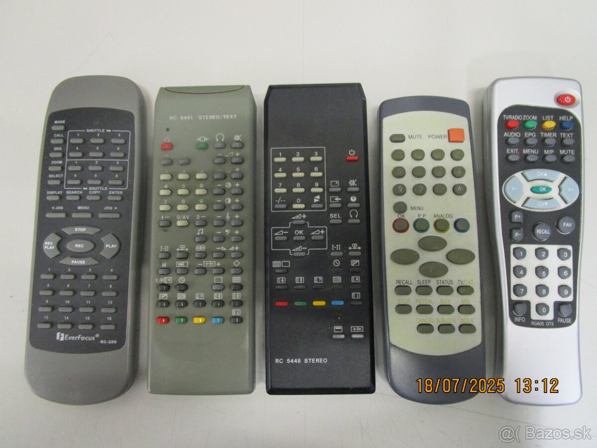 PREDAM ROZNE DIALKOVE OVLADACE vid.FOTO od.5€