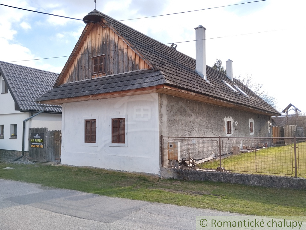 Chalupa v Blatnici – historický dom po rekonštrukcii v srd