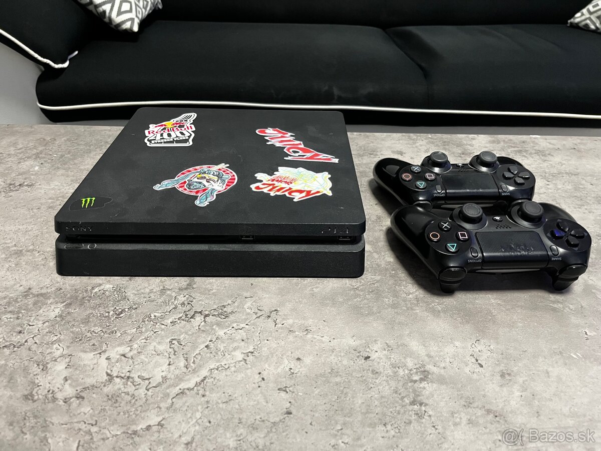 PS4 Slim