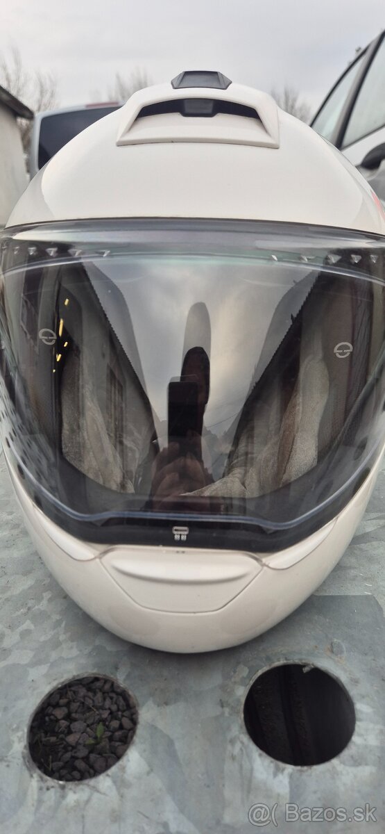 Schuberth C4 basic