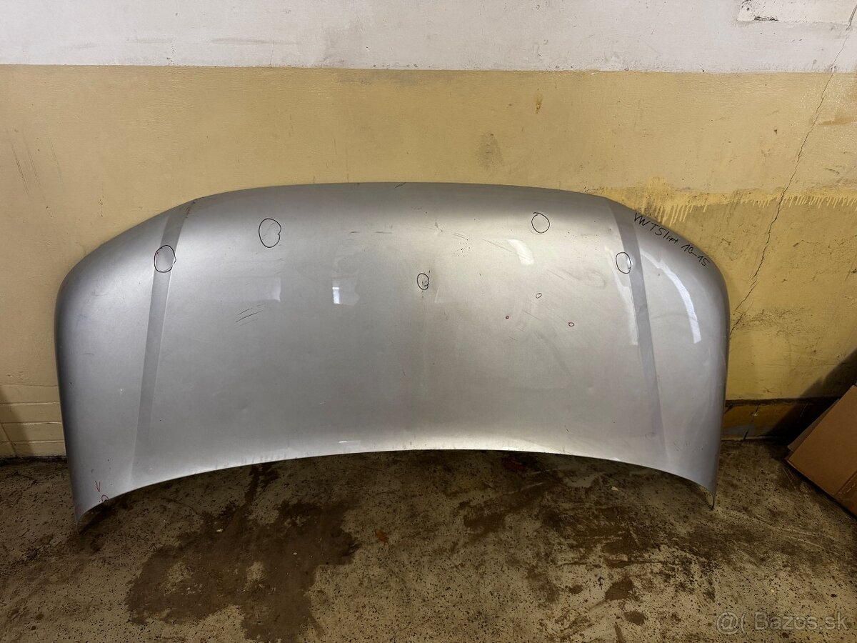 VW T5 lift 2010- Kapota