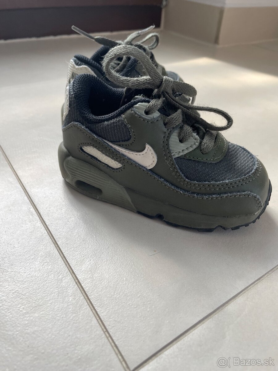 Nike air max v.22