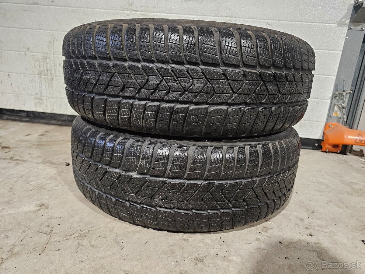 Zimné Pneu Pirelli Sottozero3 205/60 R16 2ks