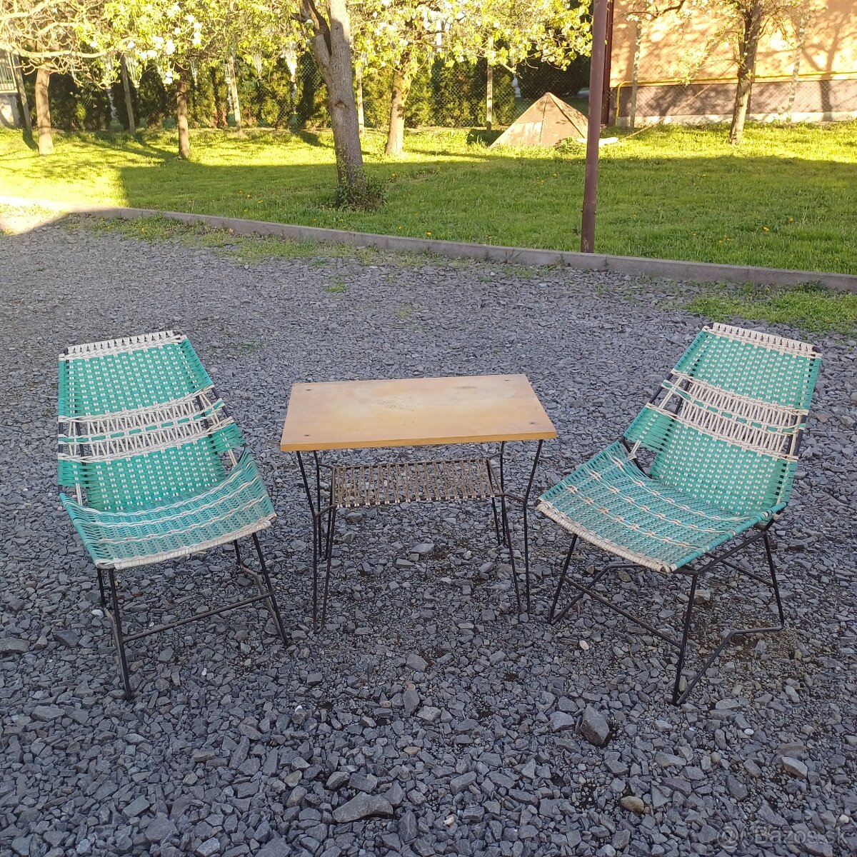 Retro stoličky + stôl