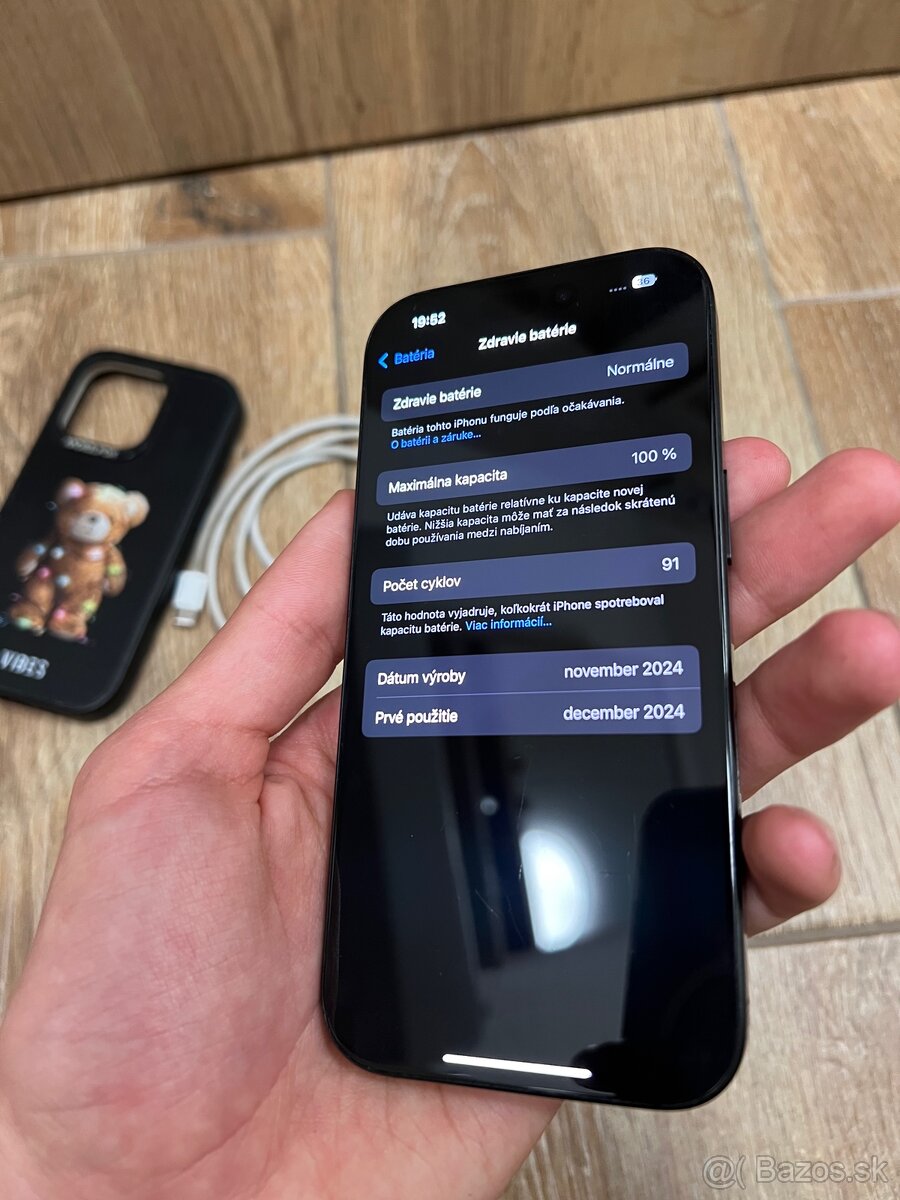 iPhone 16 PRO 256GB - TOP STAV NOVÉHO