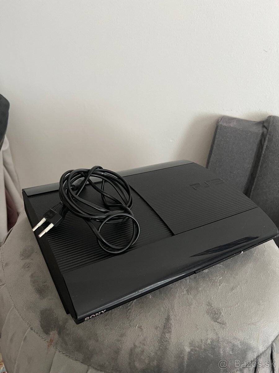 PS3 Super Slim 500GB na ND