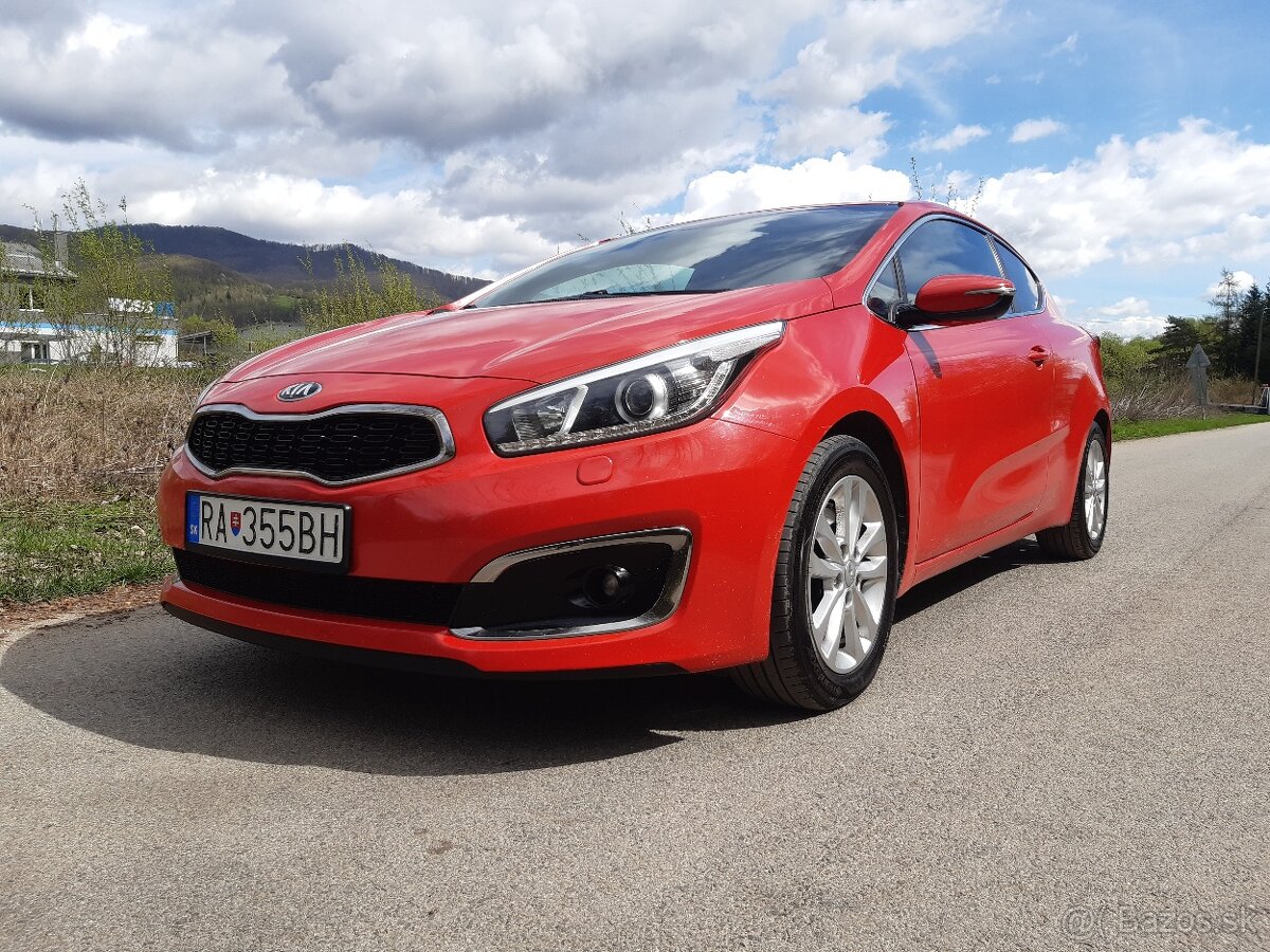 Rezervované-Kia Ceed 1.6 CRDi 100kW, M6, 3d.